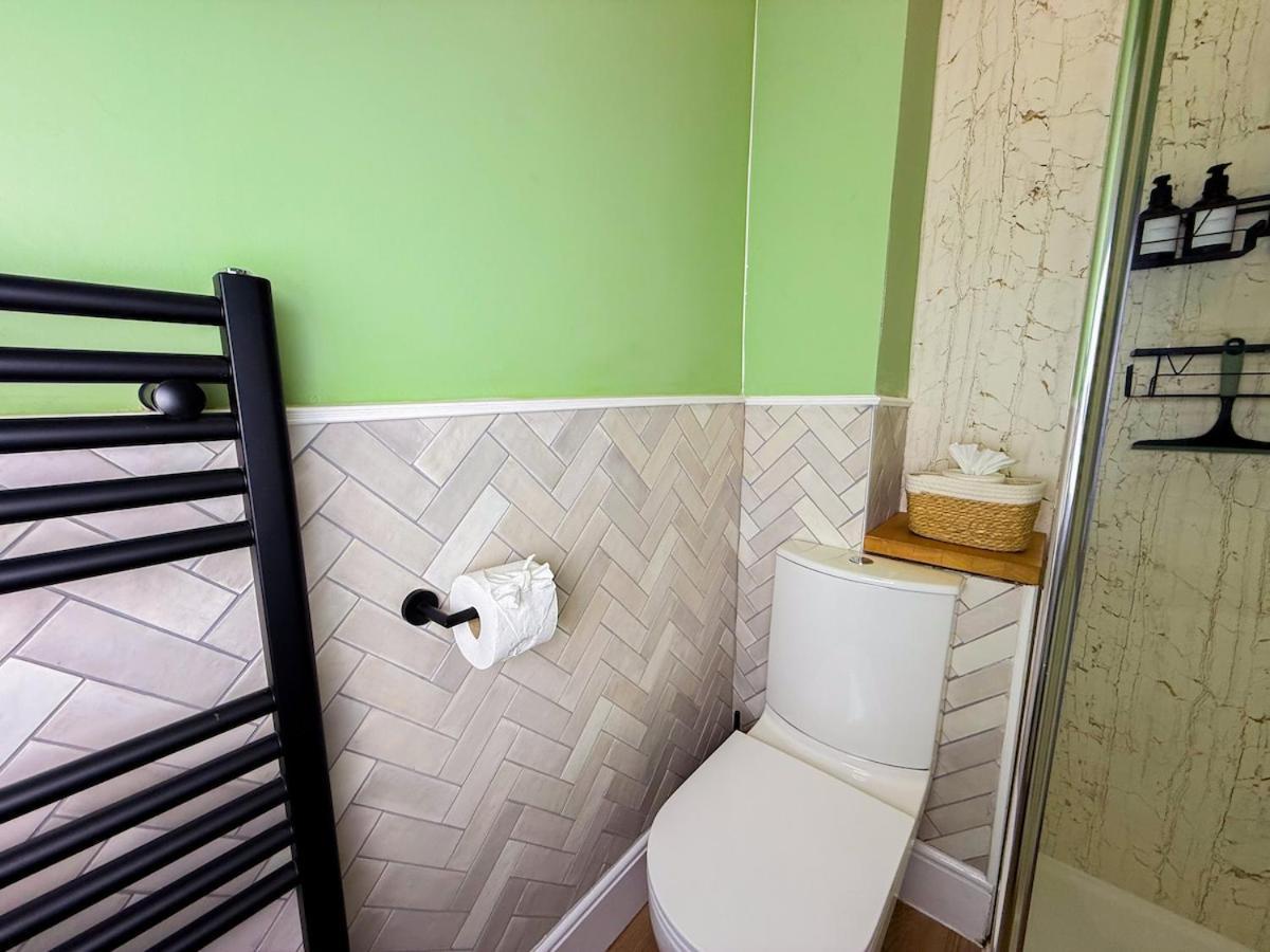 Stylish 1 Bedroom By Altoluxoexperience Short Lets & Serviced With Free Wifi & Parking Dom wakacyjny Bristol